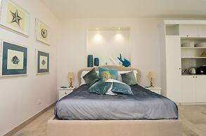 Marina Homes Deluxe 1