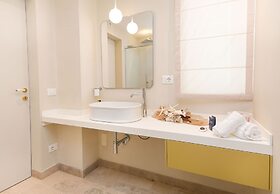 Marina Homes Standard 2