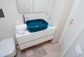 Marina Homes Suite in Syracuse