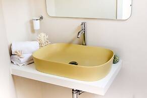 Marina Homes Suite in Syracuse