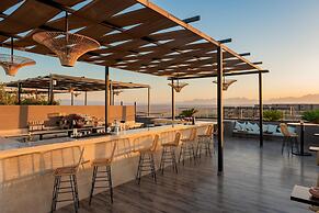 Sentido Naga Bay