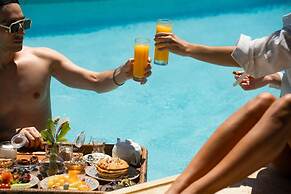 Sentido Naga Bay