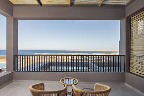 Sentido Naga Bay