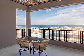 Sentido Naga Bay
