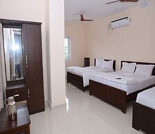 Hotel Suryaa Grand