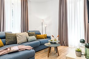 Domus Augustea - Luxury Accommodations