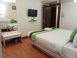 Hotel Crown
