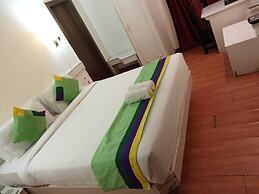Hotel Crown