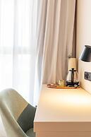 HQ Arena Hotel