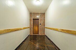THE SUITES
