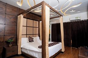 Hotel Grand Sarowar