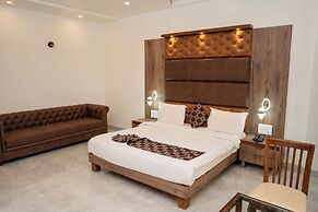 Hotel Grand Sarowar