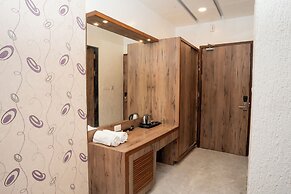 Hotel Grand Sarowar