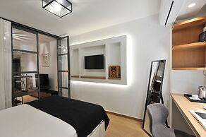 Alter Ego Apartments