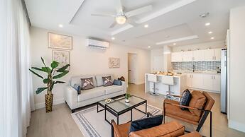 Coral Beach 202 2 Bedroom Condo
