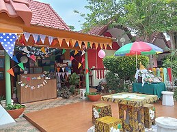 Haad Somboon House