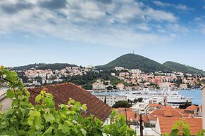 Apartment Meet & Greet