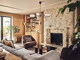 Riverstone Heights