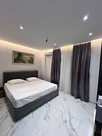 Lezet Hotel