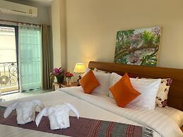 Laph Kham House