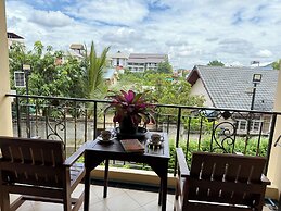 Laph Kham House