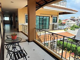 Laph Kham House