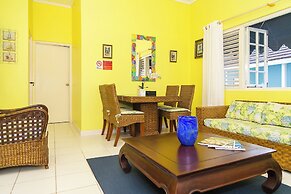 Silver Palms Charming 1BR Private Beach and Pool