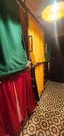 Portelli Hostal Zona G