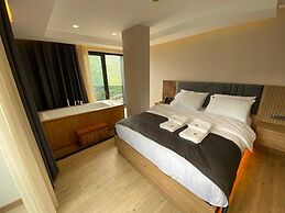 Ladur Resort Hotel