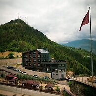 Ladur Resort Hotel