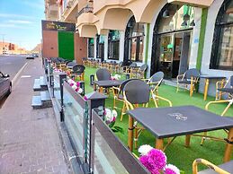 Sea View Hotel