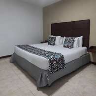 HOTEL MIRAMAR SUITES