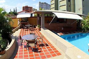 HOTEL MIRAMAR SUITES