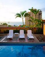 HOTEL MIRAMAR SUITES
