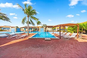 Charming 1br1ba Condo Steps From Eagle Beach