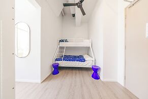 Maze Backpackers Gold Coast