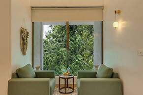 Casa Maxima - 4BR w Private Pool 1km to the Beach