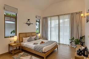 Casa Maxima - 4BR w Private Pool 1km to the Beach