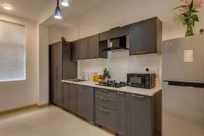 Casa Maxima - 4BR w Private Pool 1km to the Beach