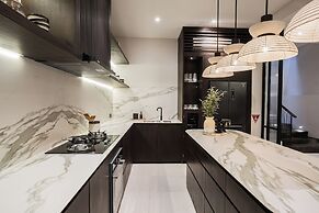 Villa Hampton I