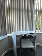 4 Bedroom Refurbished Workers Haven