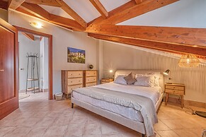Villa Luce del Sol with Pool - L