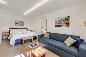 Villa Luce del Sol with Pool - L