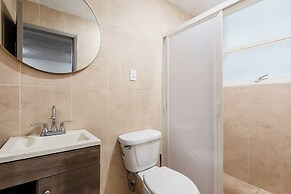Modern Flat by Polanco Balcony Pet Friendly