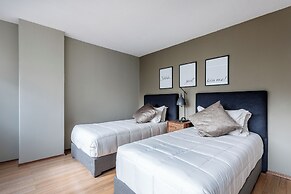3BR Polanco Condo -elevator -parking-washer/dryer