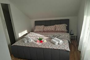 Holiday Home Zala With Jacuzzi