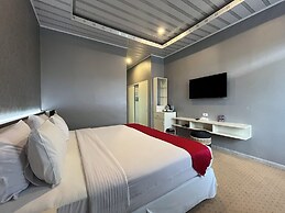 Grand Tamaro Hotel