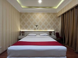 Grand Tamaro Hotel