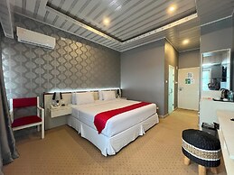 Grand Tamaro Hotel