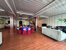 Grand Tamaro Hotel